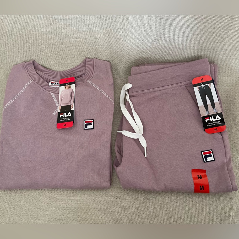 Fila Womens Midweight French Terry Crewneck Long Sleeve Sweatshirt  Pant